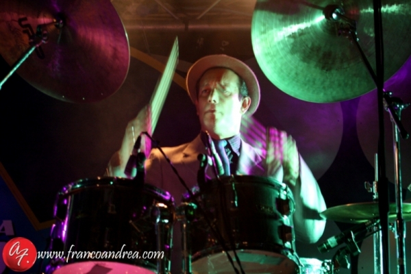 Clicca per l'immagine full size