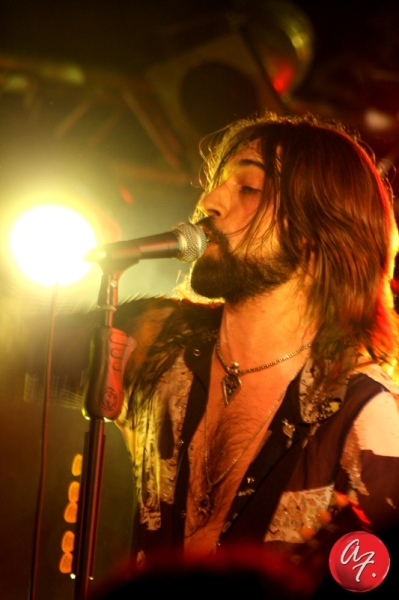 Clicca per l'immagine full size