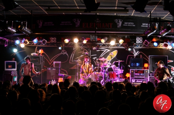 Clicca per l'immagine full size